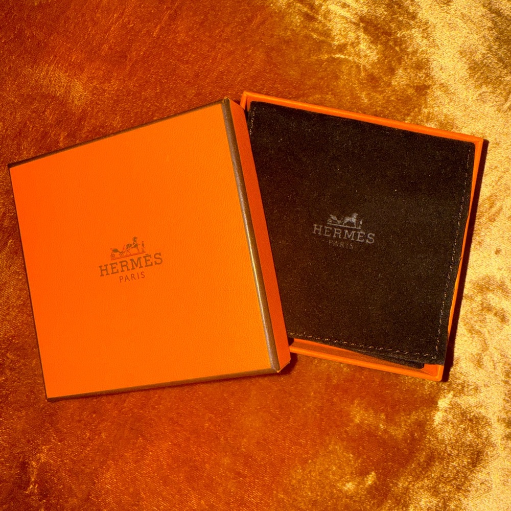 Hermes Elephant Bangle Authentic! - Picture 7 of 8